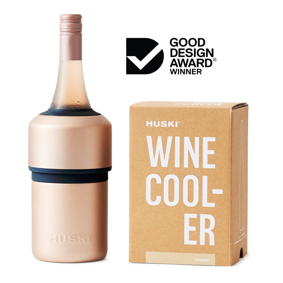 Huski wine cooler with packaging on a white background, featuring Good Design Award logo.