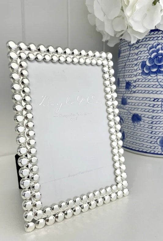 Silver Plated Ball Frame