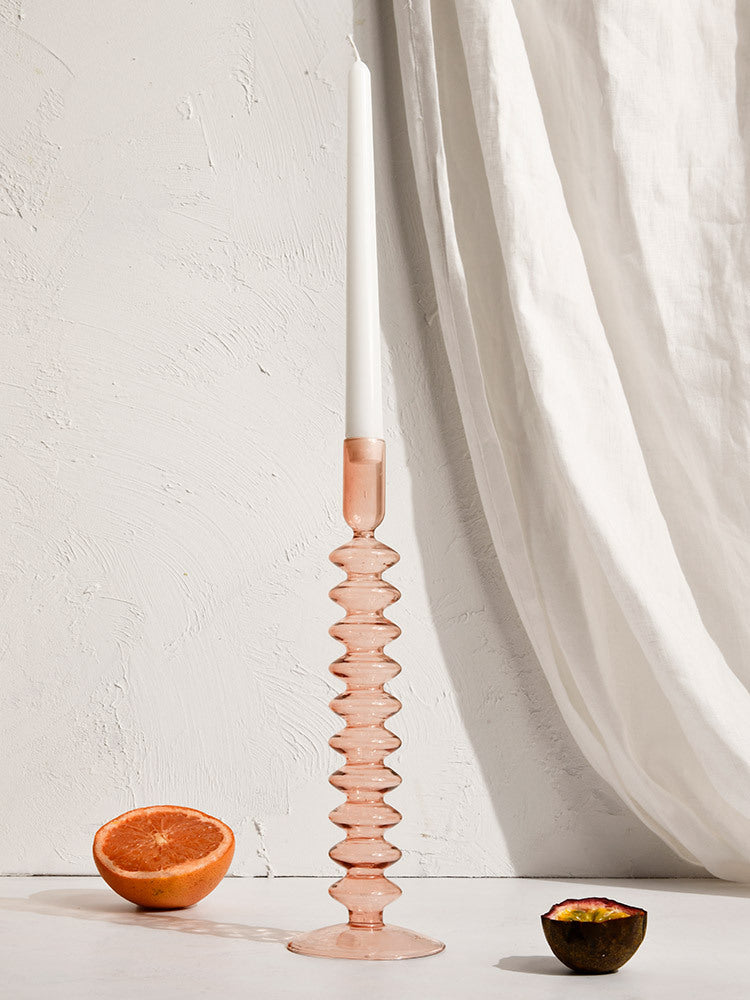 Retro rose pink ribbed glass vase